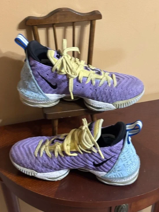 Nike LeBron 23 Purple Yellow Sneakers Size 8 - Picture 10 of 11